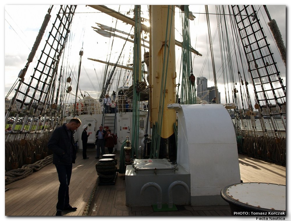 KRUZENSHTERN, ex PADAU